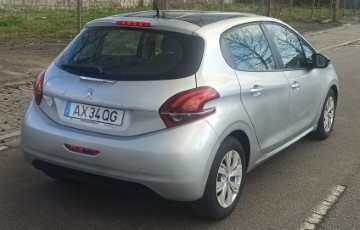Peugeot 208 Like