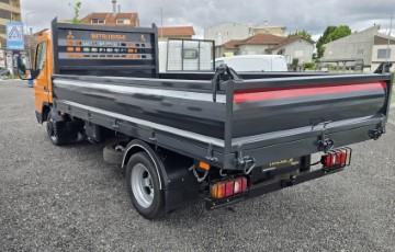 Mitsubishi Canter Fuso
