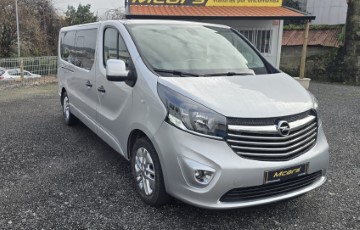 Opel Vivaro Biturbo 9L Longa
