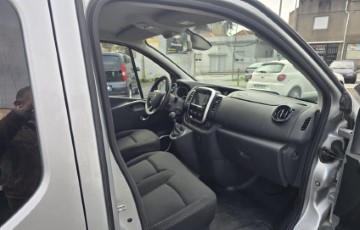 Opel Vivaro Biturbo 9L Longa